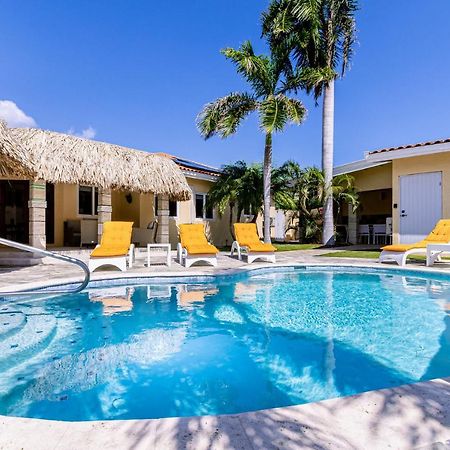 Ruby 15 Villa Palm Beach Dış mekan fotoğraf