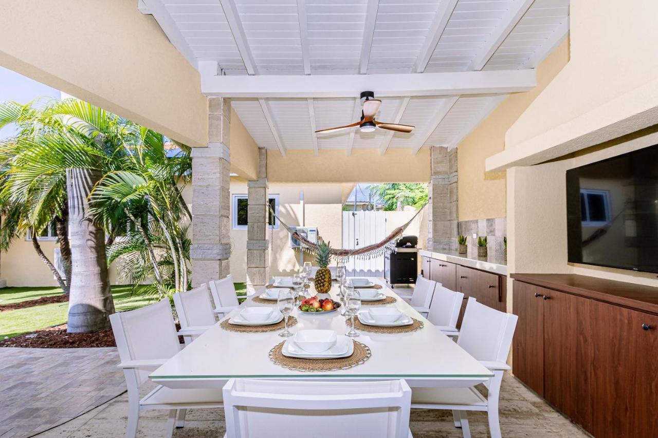 Ruby 15 Villa Palm Beach Dış mekan fotoğraf