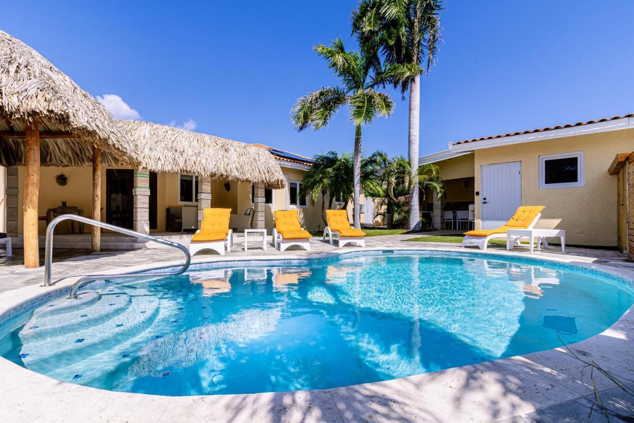 Ruby 15 Villa Palm Beach Dış mekan fotoğraf