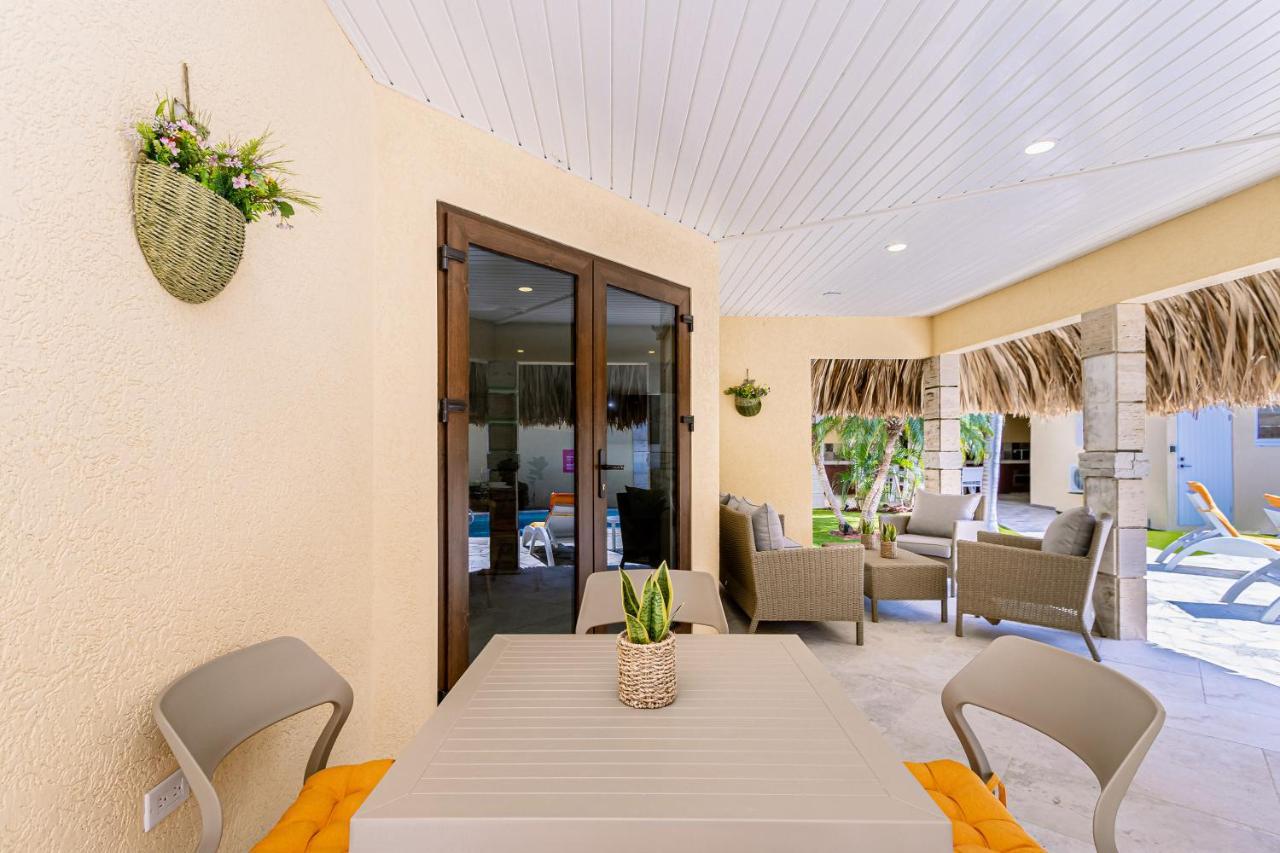 Ruby 15 Villa Palm Beach Dış mekan fotoğraf