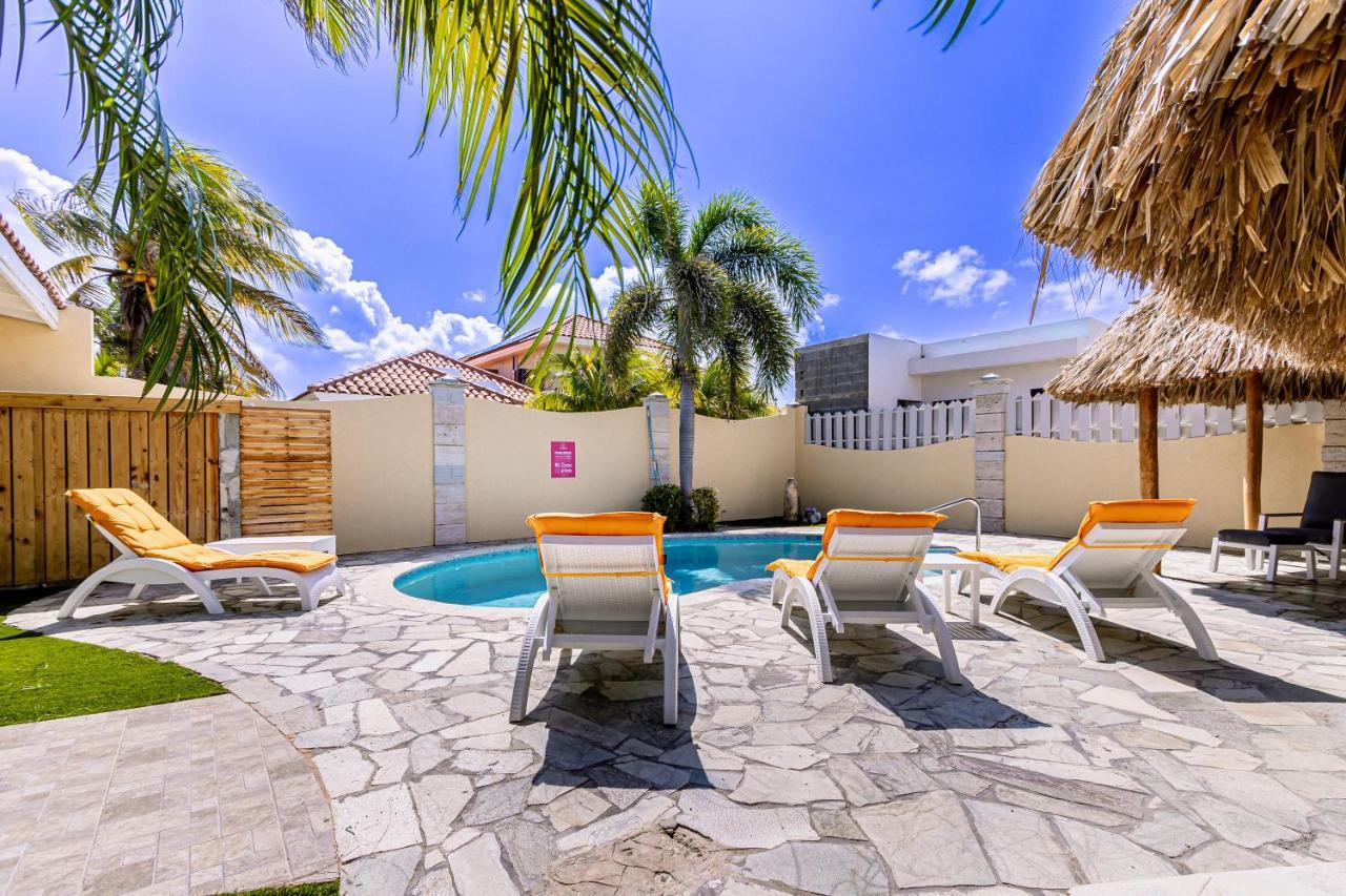 Ruby 15 Villa Palm Beach Dış mekan fotoğraf