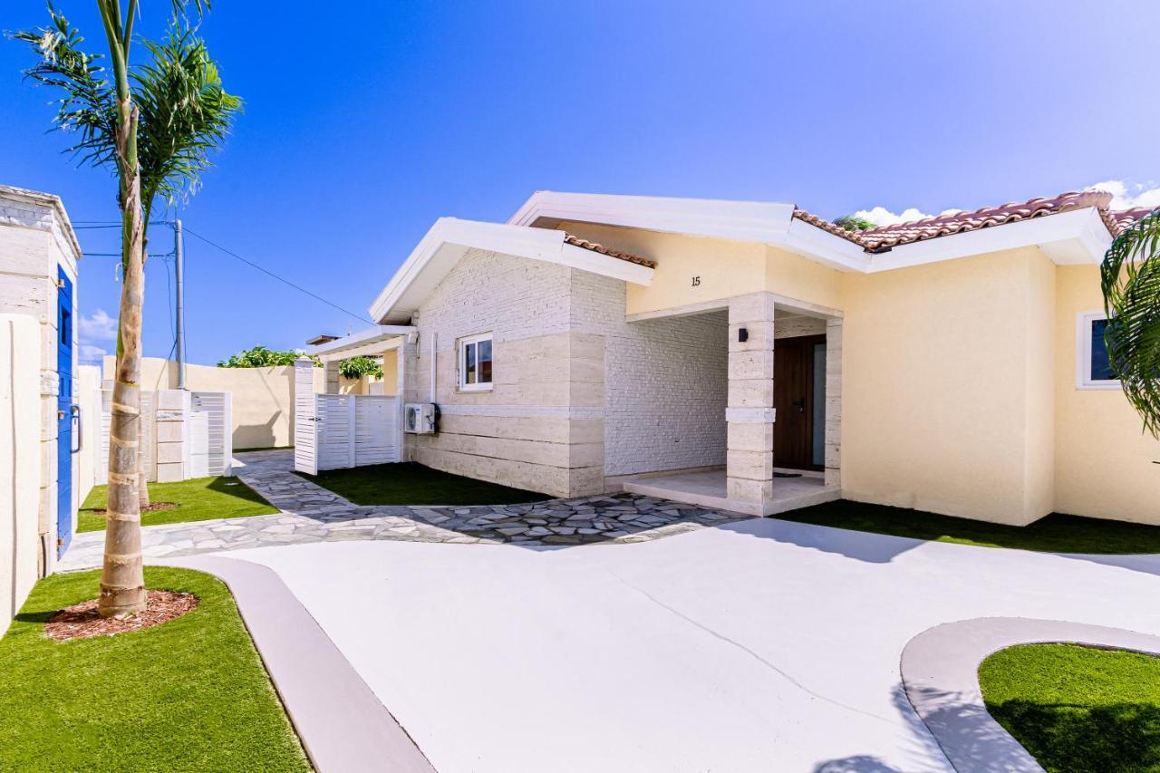 Ruby 15 Villa Palm Beach Dış mekan fotoğraf